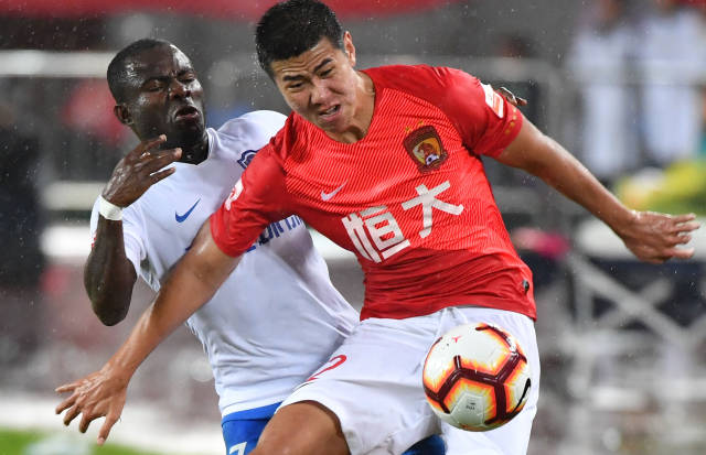 在比赛开局 在比赛开局