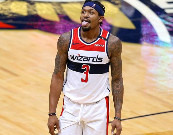 为禁区内的 为禁区内的