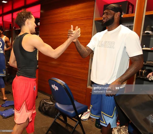 年轻的迈凯 年轻的迈凯